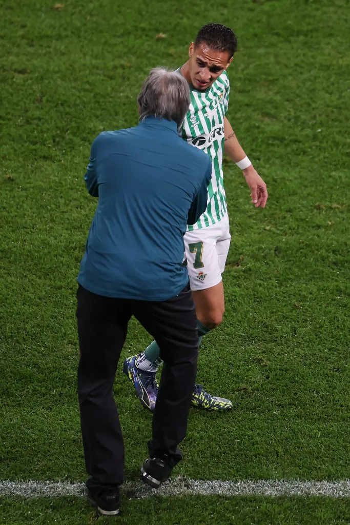 Antony no dudó en alabar a Manuel Pellegrini por su aventura en Betis. Foto: Photosport.