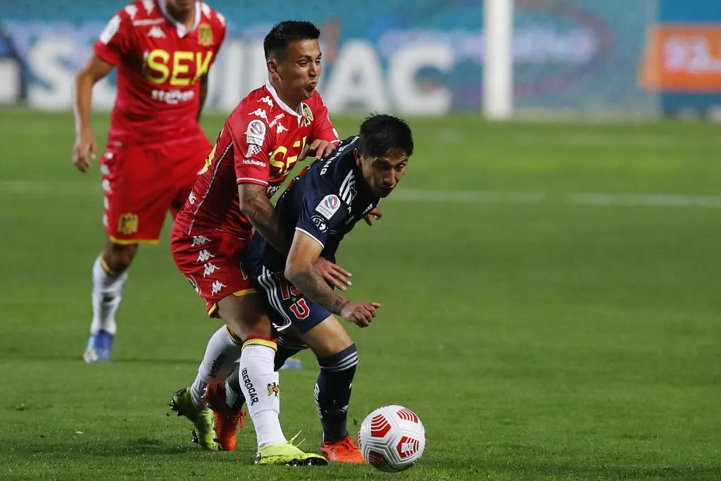 Joe Abrigo coincidió con Filippo Borghi en la Unión Española. Hoy el enganche milita en Palestino. (Felipe Zanca/Photosport).