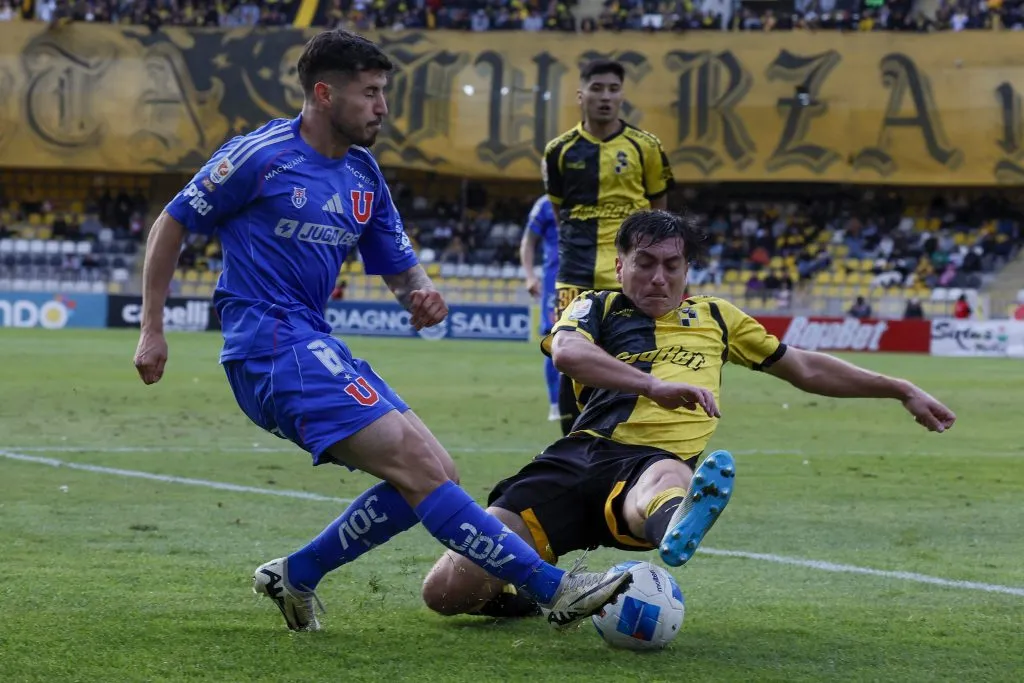 14 puntos de ventaja tiene Coquimbo sobre la U, cuando quedan 7 partidos para el final del torneo. Foto: Andrés Pina/Photosport