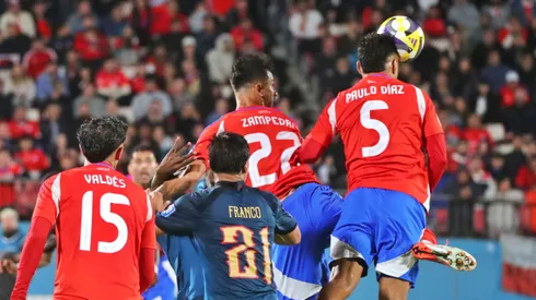 La Roja tiene un delantero que quiere seguir jugando en el equipo de todos.