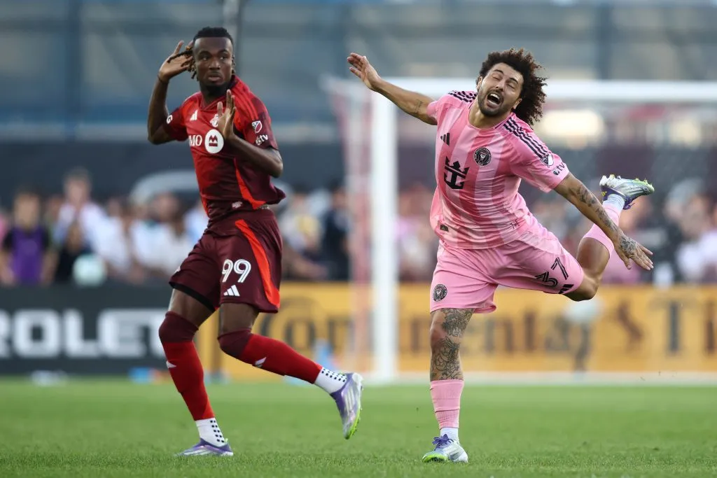 Maxi Falcón jugando en la MLS. (Photo by Cole Burston/Getty Images)