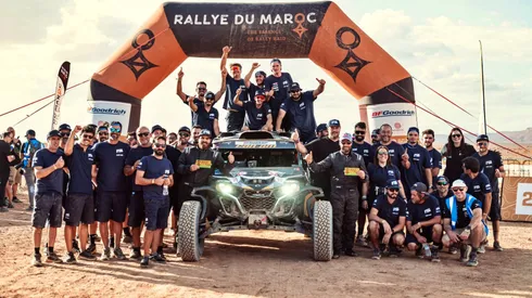 "Chaleco" López pone su nombre en lo más alto del Rally de Marruecos.