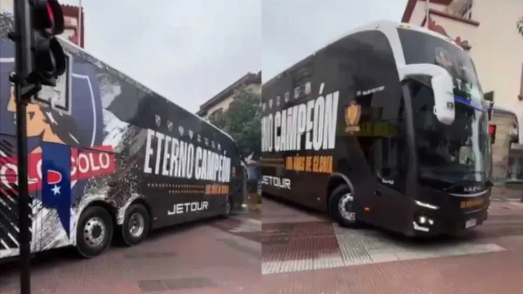 El bus de Colo Colo quedó “atrapado” en el casco histórico de La Serena. Fun sancionado. (Foto: El Día)