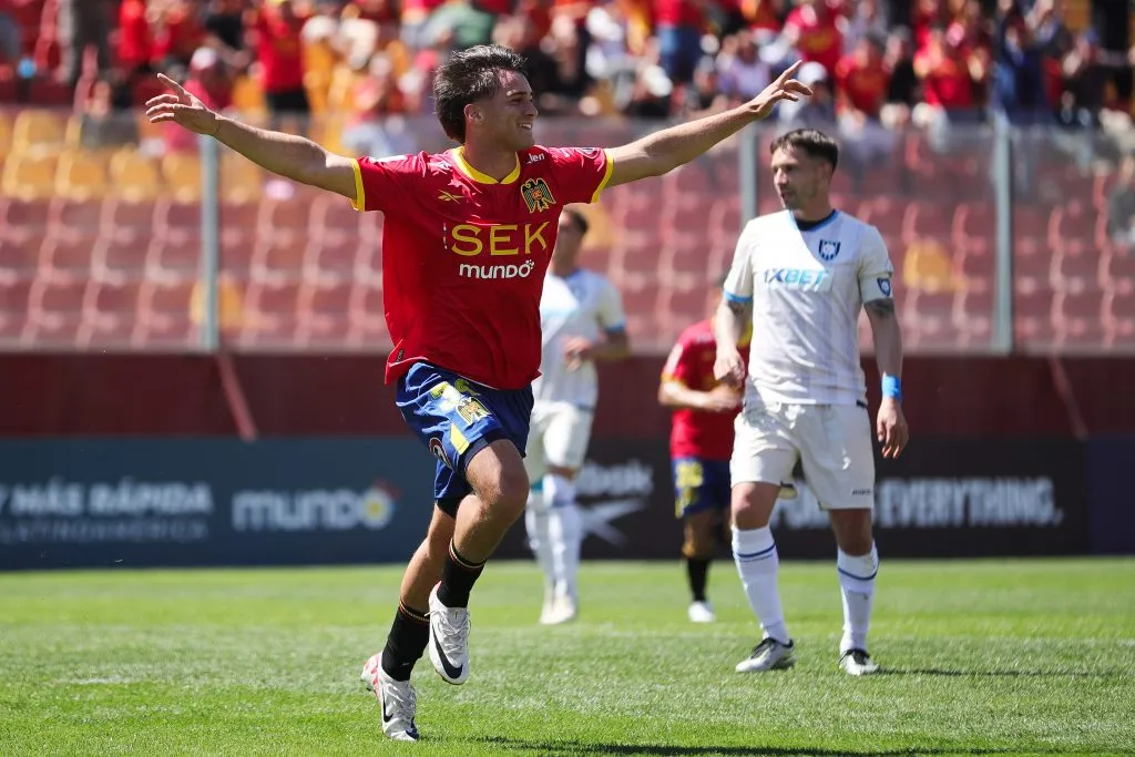 Franco Ratotti ha destacado en la Unión Española. (Felipe Zanca/Photosport).