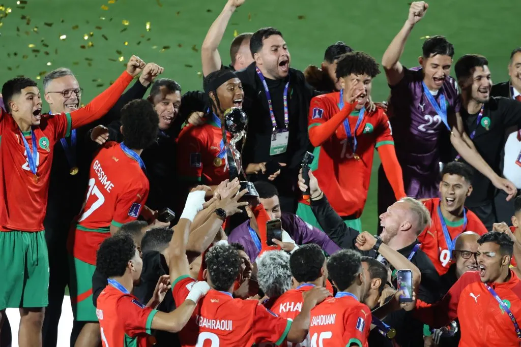 Marruecos festeja el título en el Mundial Sub 20. (Dragomir Yankovic/Photosport).