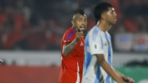 Arturo Vidal sumó otro capítulo con Argentina.