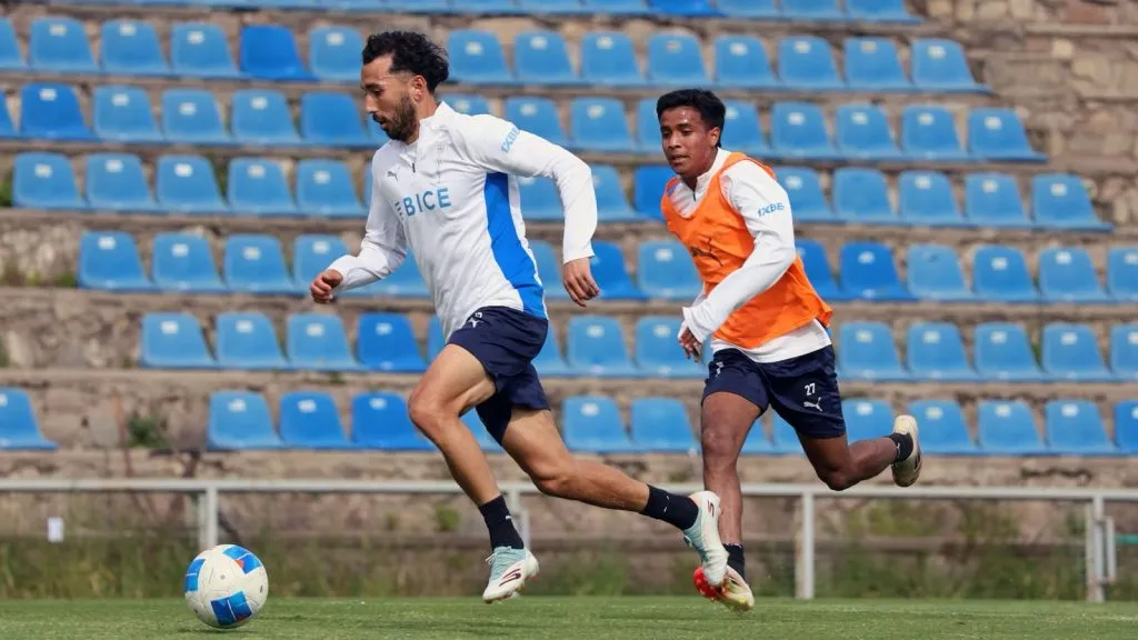Universidad Católica le presta la cancha a Lanús. Foto: Cruzados.