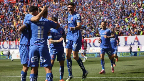 La U buscó un banderazo con sus hinchas en Santa Laura.