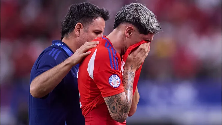 Diego Valdés nuevamente sufrió un problema físico en Argentina.