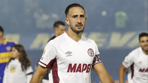 Carlos Izquierdoz es uno de los referentes de Lanús.