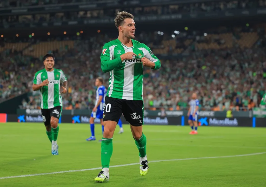 Giovani Lo Celso vuelve a la titularidad en Betis. (Photo by Fran Santiago/Getty Images)