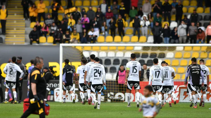 Colo Colo no levanta cabeza.