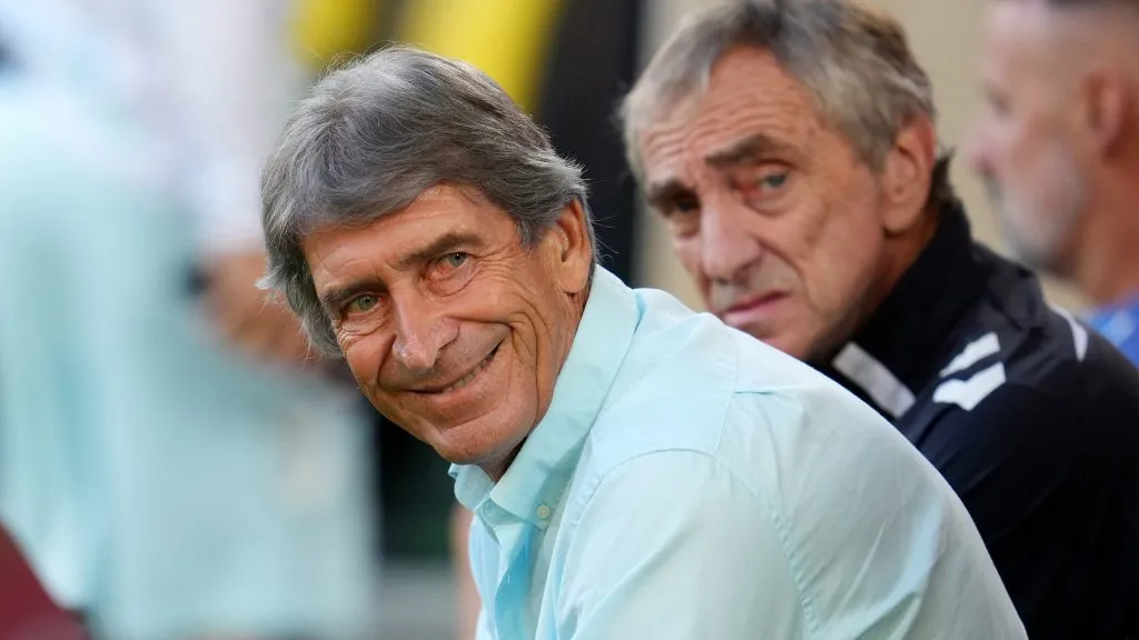 Manuel Pellegrini piensa en dirigir a la Roja.