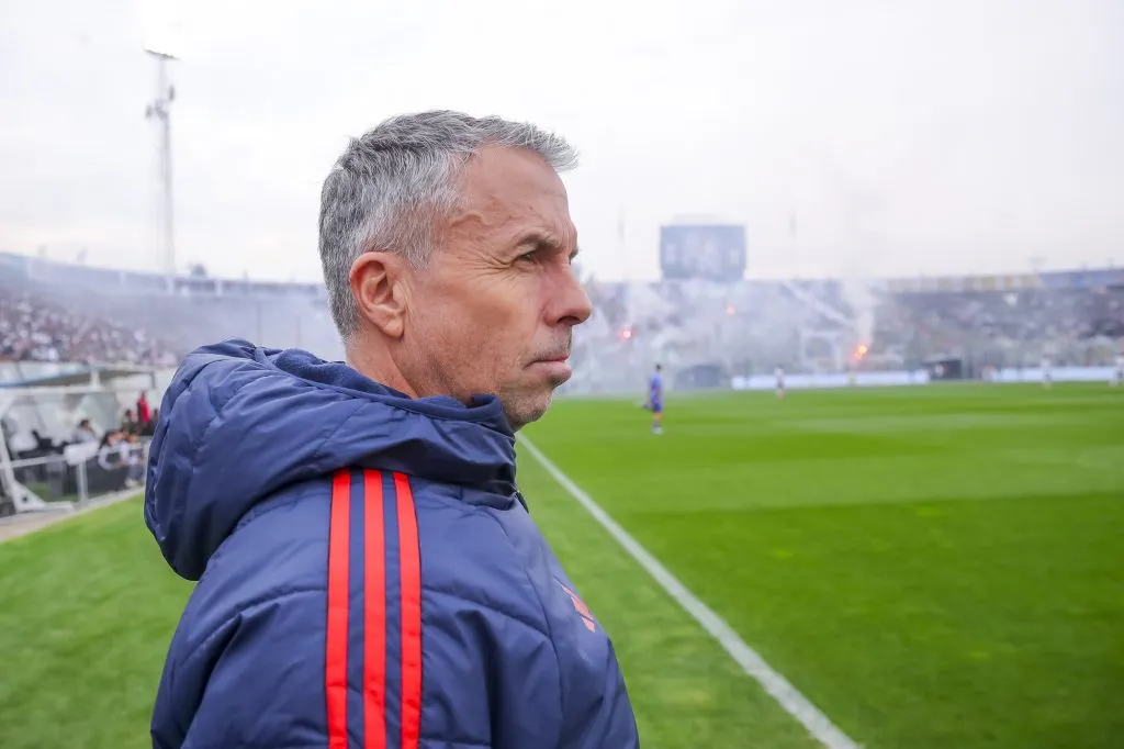 Prensa granate confunde el Estadio Nacional, donde la U será local ante Lanús, con el Monumental de Colo Colo.