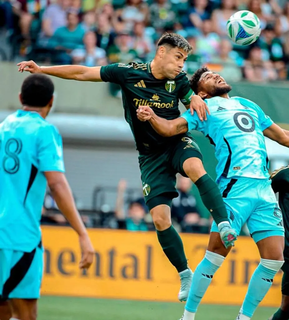 Felipe Mora puede renovar por una temporada más en su club.