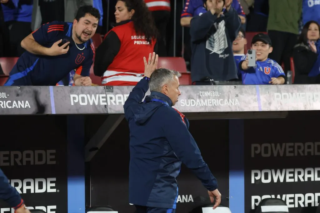 Gustavo Álvarez habla de orgullo por lo que ha logrado con la U. Foto: Jonnathan Oyarzun/Photosport