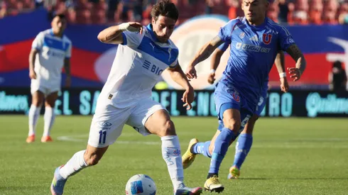 Azules y cruzados se enfrentan por la fecha 25 del Campeonato Nacional.