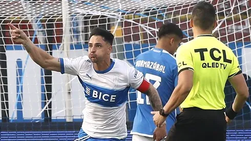 La UC recibe este domingo a la U en el primer clásico jugado en el Claro Arena.