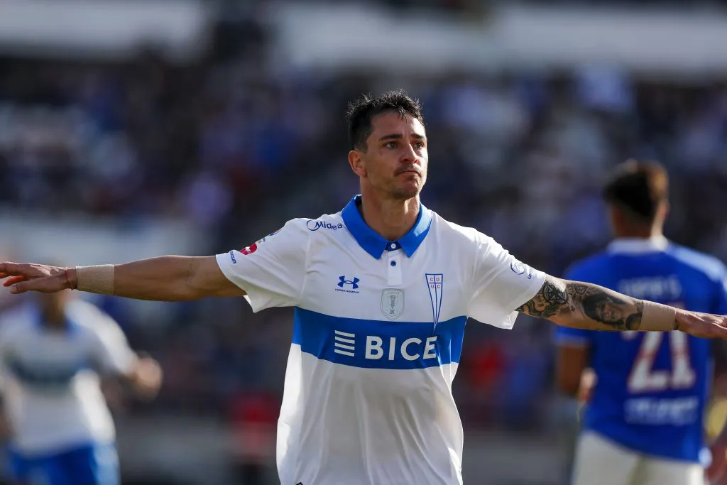 Fernando Zampedri ha convertido ocho goles en 13 partidos a la U con la camiseta de Universidad Católica. | Foto: Photosport.