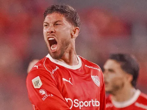 Felipe Loyola se enfrenta a la prensa argentina tras su golazo