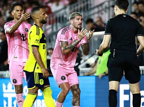 Sólo lo quieren en Argentina: Enemigo de Vidal terminó en el piso