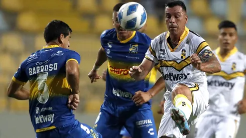 Se trata de Julio Barroso, quien llegaría a la banca de Everton junto al Director Deportivo viñamarino.