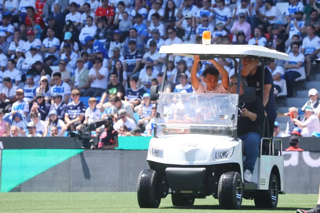 Cristián Cuevas salió lesionado. (Jonnathan Oyarzun/Photosport).
