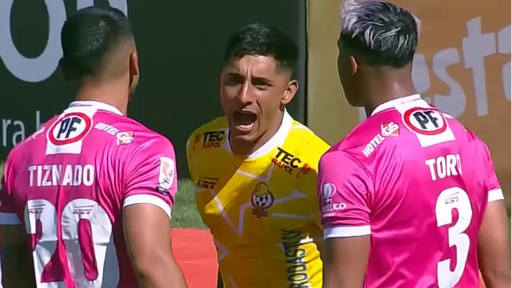 Este portero cometió un error, pero tapó el penal y, de paso, complicó más al Cacique.