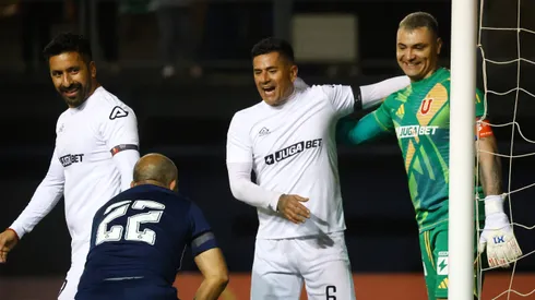 Modelo acusa a exfutbolista de no pagar la pensión a tiempo.