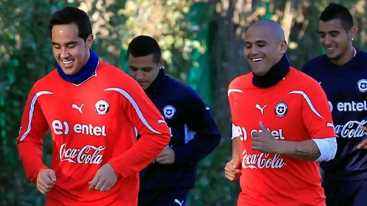 Claudio Bravo y Chupete Suazo en la selección chilena.