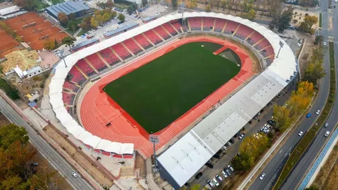 Se trata del ex Estadio Fiscal de Talca, ahora llamado oficialmente como Bicentenario Iván Azócar Bernales.