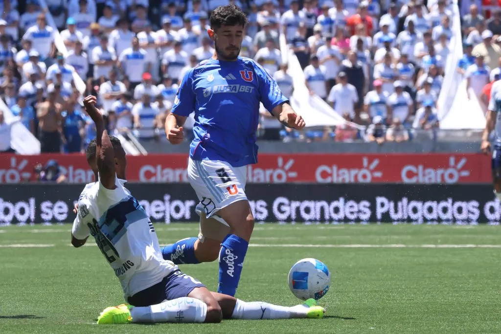 Nicolás Fernández fue criticado por Johnny Herrera al no parar a Eduard Bello