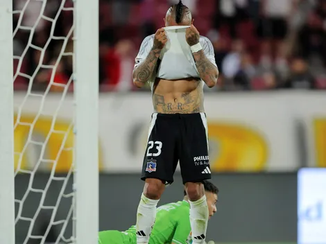 Emblema de Colo Colo pone la lápida al año del centenario: "Tocamos..."