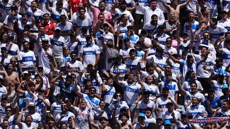La UC informó duros castigos para seis asistentes al Clásico Universitario.
