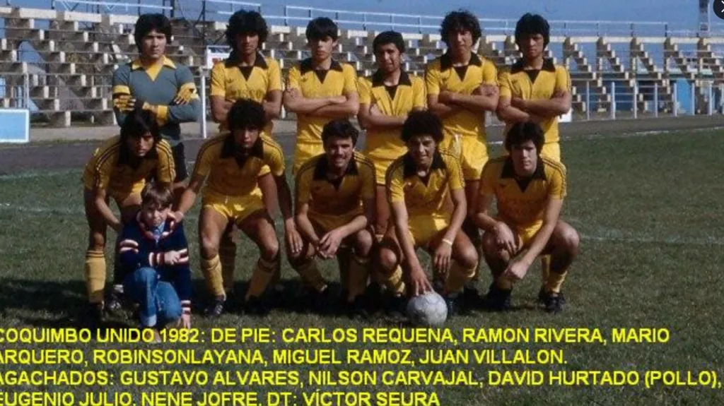 Eugenio Julio es el que tiene el balón. (Captura X).