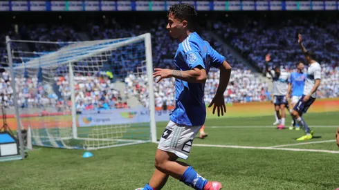 Lucas Assadi tuvo un pésimo Clásico Universitario.