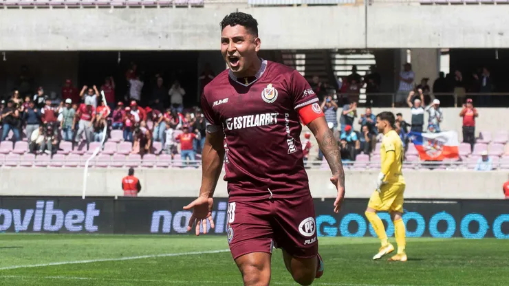 Jeisson Vargas anotó un doblete contra Audax y puede sentenciar el mal momento de Deportes Iquique.