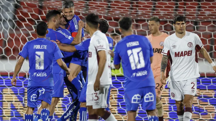 U. de Chile viajó a Argentina