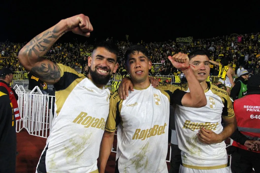 Coquimbo Unido está a solo un punto de ser el flamante campeón de la Liga de Primera 2025. | Foto: Photosport.