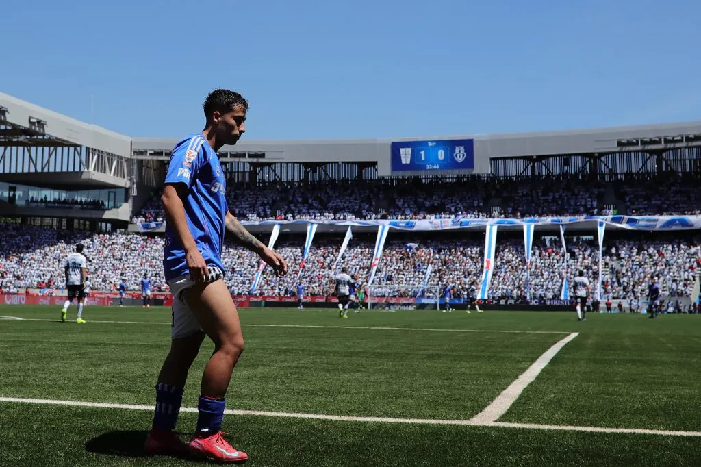 Lucas Assadi será baja en Universidad de Chile por una lesión el pasado domingo ante la UC. | Foto: Photosport.