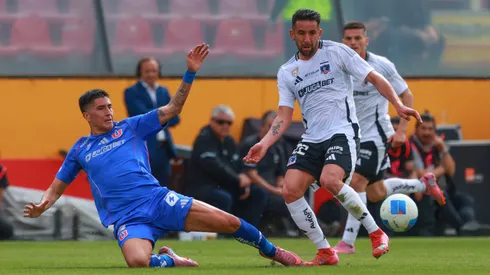 Mauricio Isla y dos jugadores más fueron apuntados por el dirigente de jugar por Colo Colo a favor de la U.