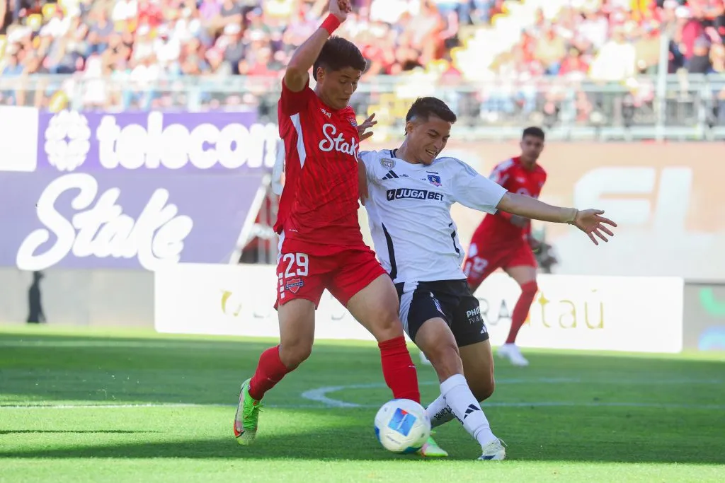 La visita de Colo Colo a Ñublense. Foto: Eduardo Fortes/Photosport