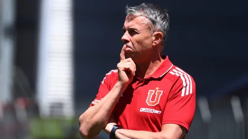 Álvarez explicó los pocos cambios ante Huachipato