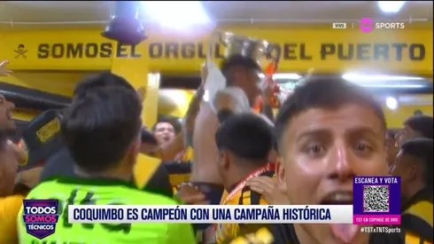 Felipe Cartajena fue tomado por los jugadores de Coquimbo.