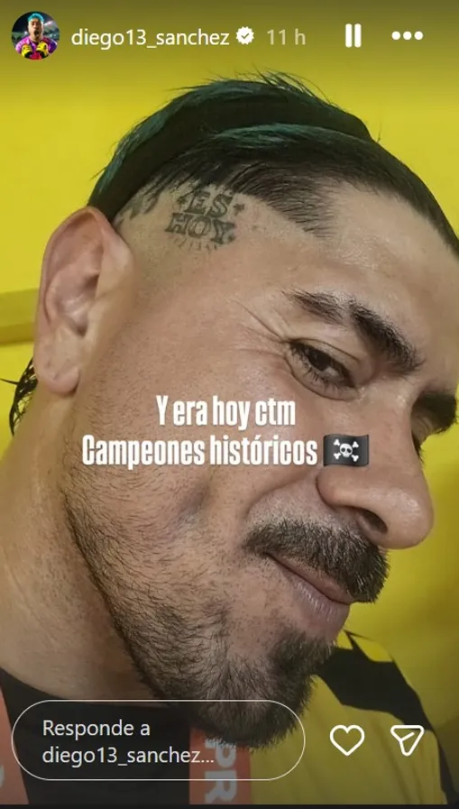 El tatuaje de Mono Sánchez