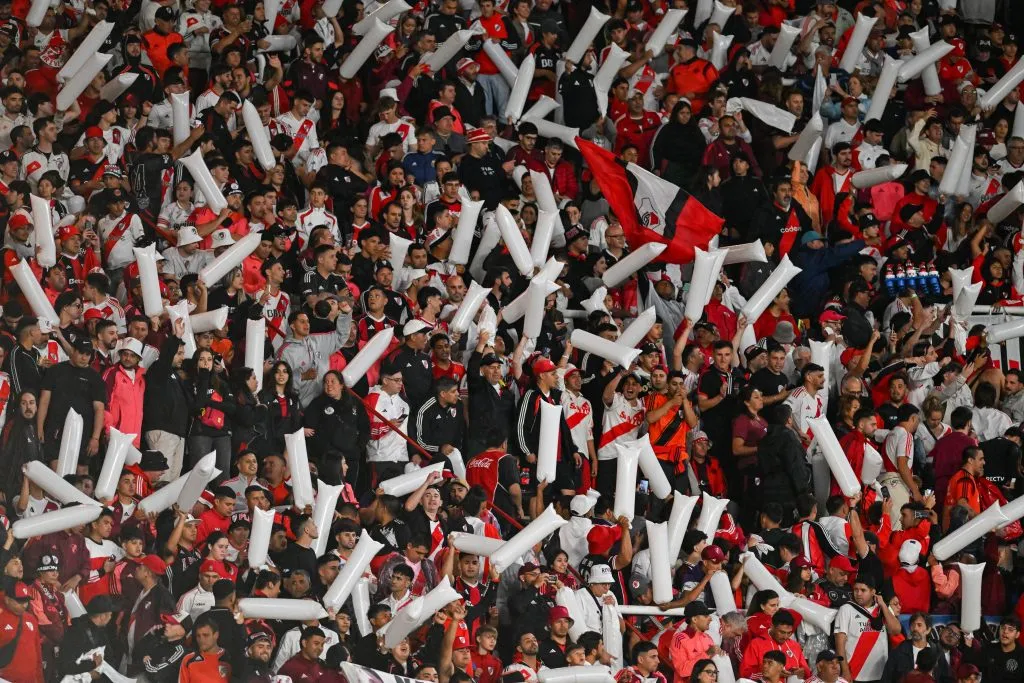 La hinchada de River Plate se enojó con la hinchada