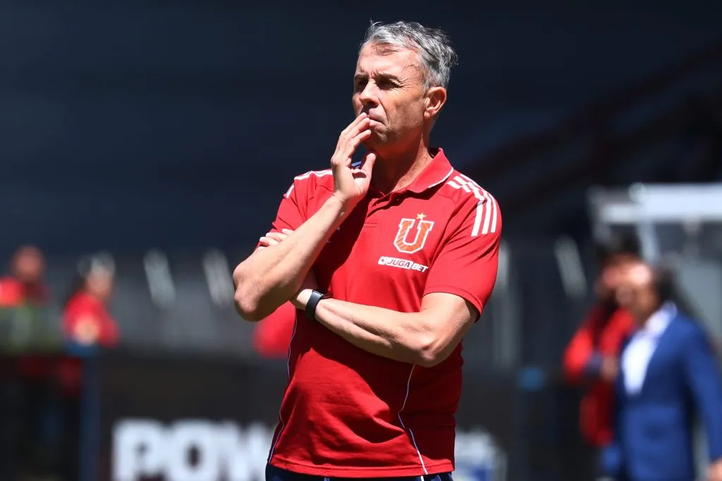 Gustavo Álvarez piensa sobre su futuro | Photosport