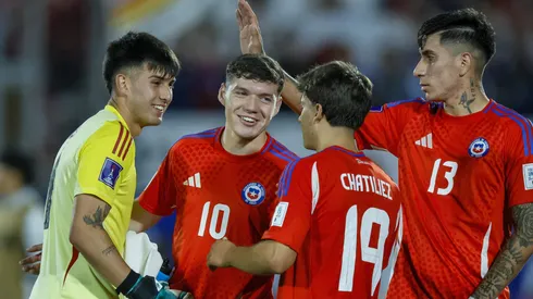 Arce (10) y Mella (arquero) están en la nómina de la Roja