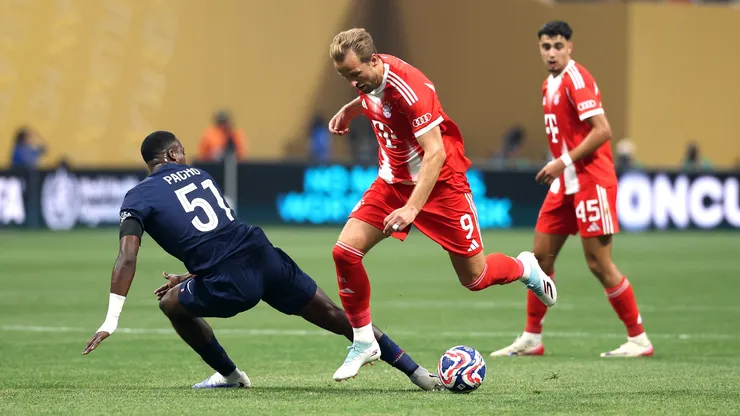 Harry Kane y Willian Pacho, uno de los duelos que tendrá el PSG vs Bayern Múnich en la cuarta fecha de la Champions League.