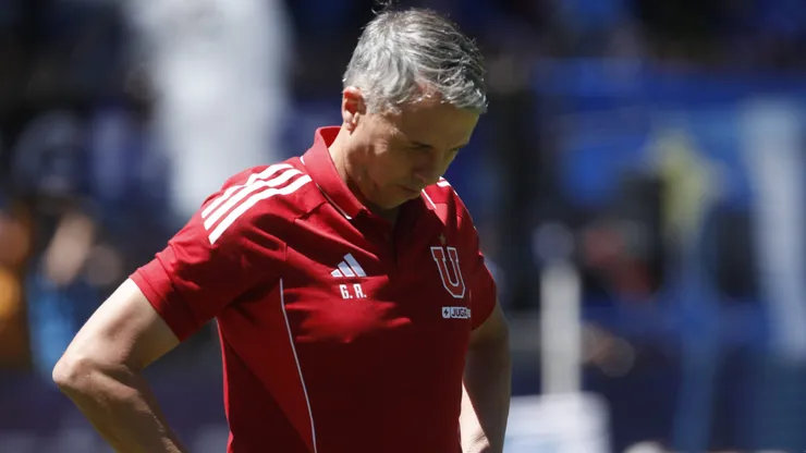 Gustavo Álvarez recibe críticas.